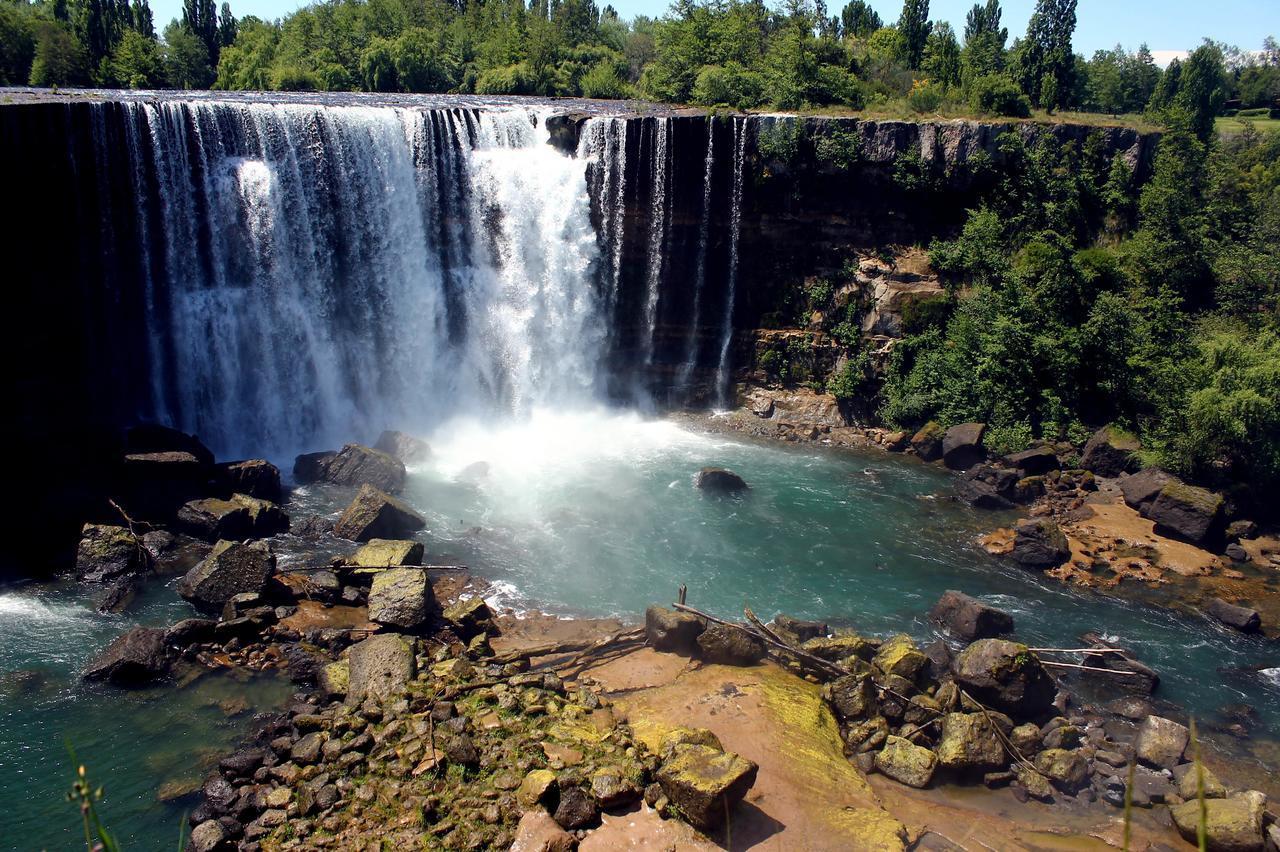 Вілла Camping & Hospedaje Rio Laja El Manzano  Екстер'єр фото